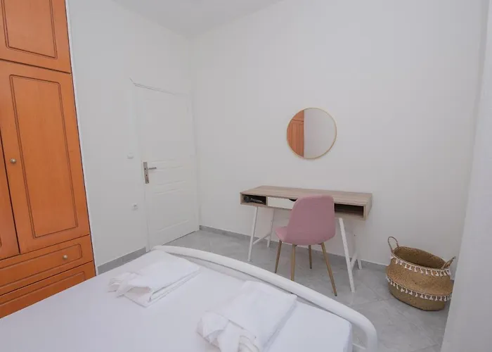 The Beauty فيلة Pastida